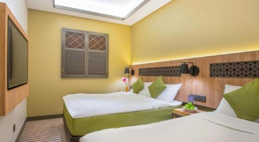 Aqueen Heritage Little India 3* Singapore